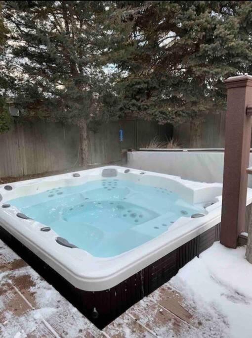 Wasatch Front Home With Pool Close To Everything! Murray Luaran gambar