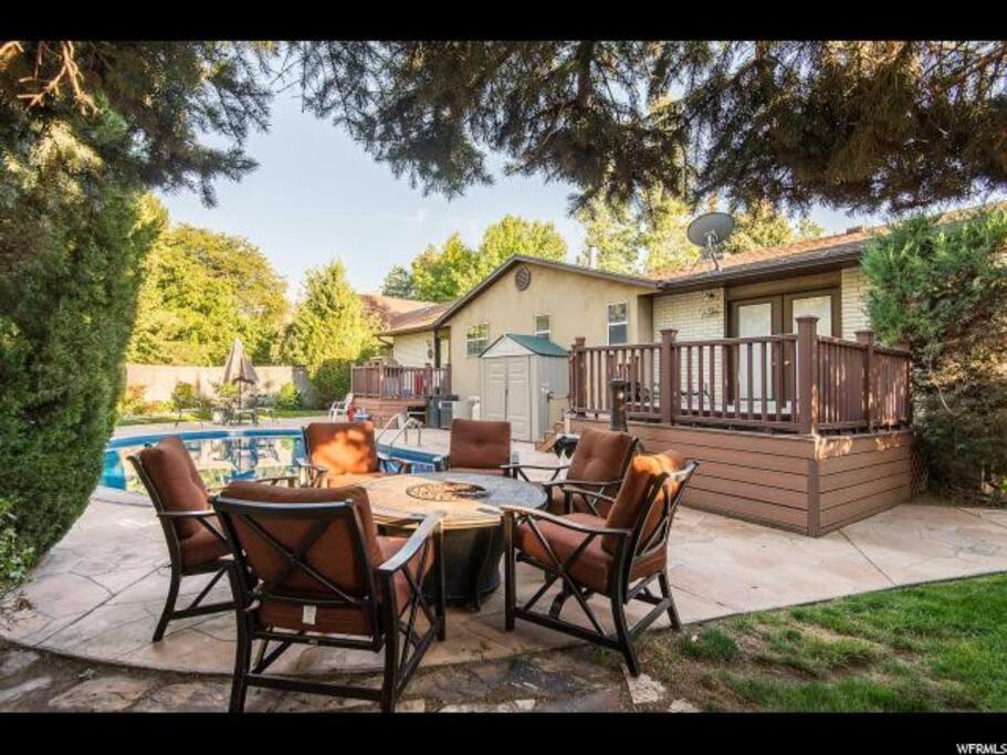 Wasatch Front Home With Pool Close To Everything! Murray Luaran gambar
