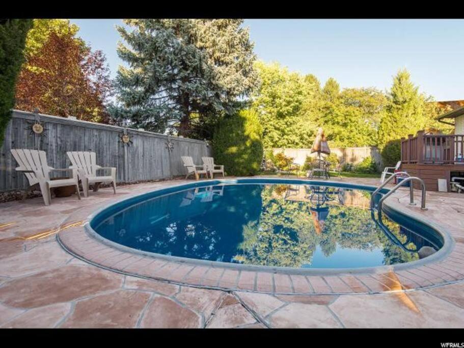 Wasatch Front Home With Pool Close To Everything! Murray Luaran gambar